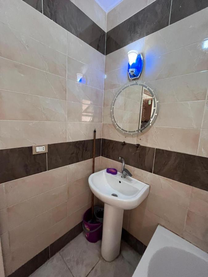 Bed In Raheem Guest House More Than Accommodation Cairo Exterior photo